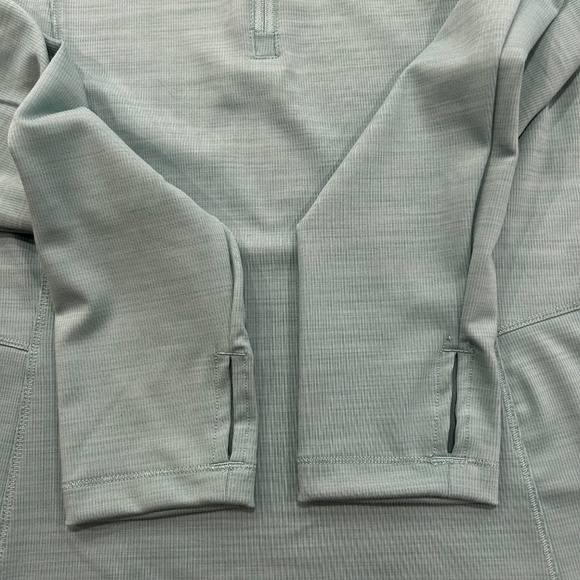 Spyder Active Women's Half Zip LS Technical Shirt - NWT - Large - Pool Blue - Picture 4 of 9